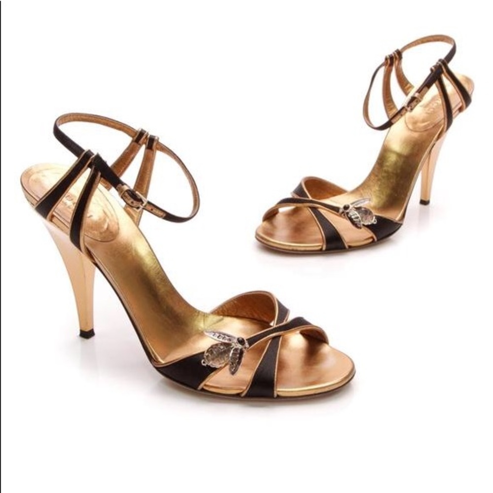 Gucci bee embellishment sandals, black/gold